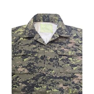 Combat Coat Man's Twill Digital Camouflage‎ Small Regular Military Style